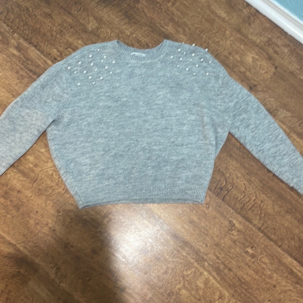Cute girls 10-12 sweater